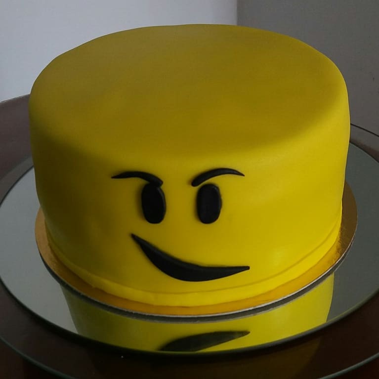 bolo emoji simples