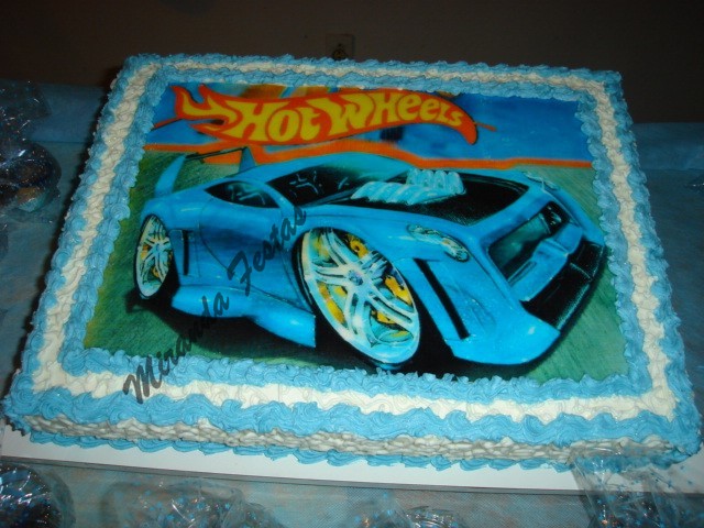 bolo hot wheels papel arroz