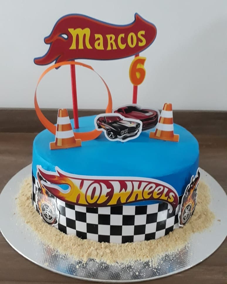 bolo hot wheels com topper