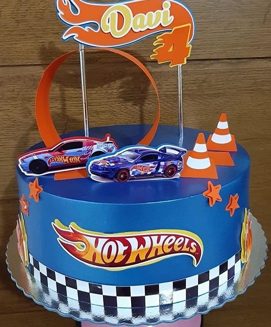 bolo hot wheels com topper