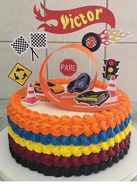 Bolo Hot Wheels: 80 fotos para se inspirar e 4 tutoriais para