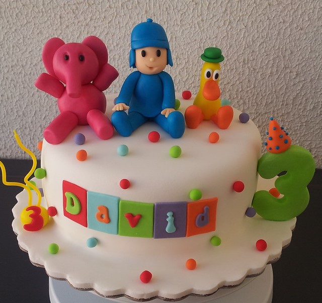 bolo pocoyo 1 andar