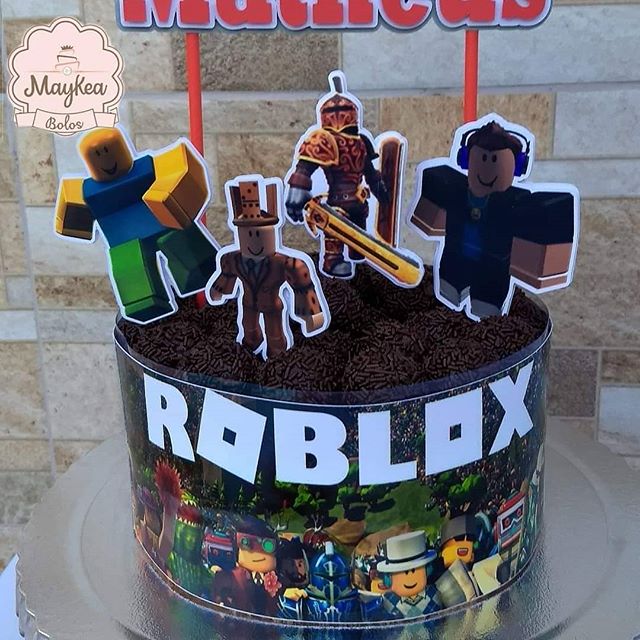 bolo de aniversario tema roblox