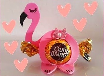 lembrancinha flamingo em eva 