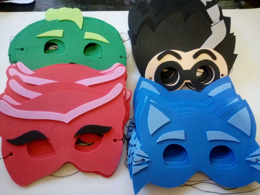 lembrancinha pj masks eva