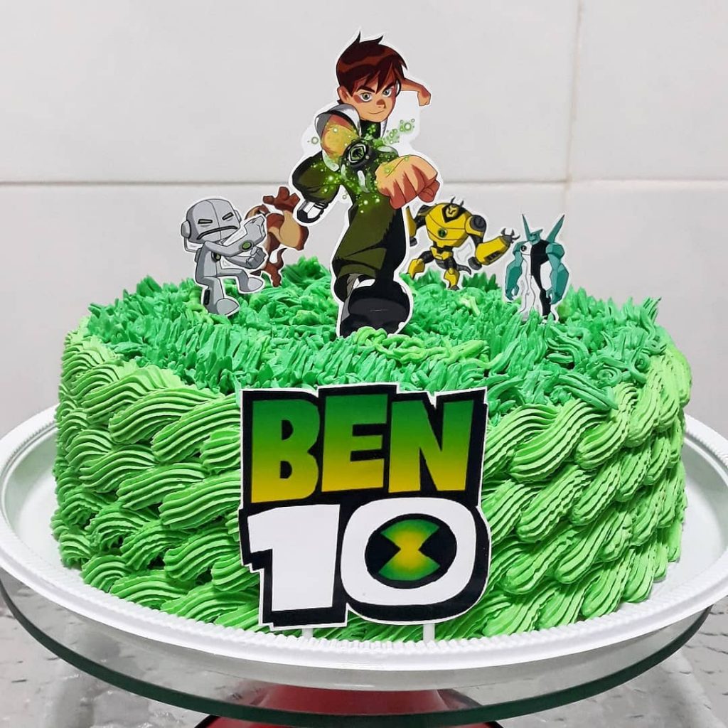 bolo ben 10 chantilly