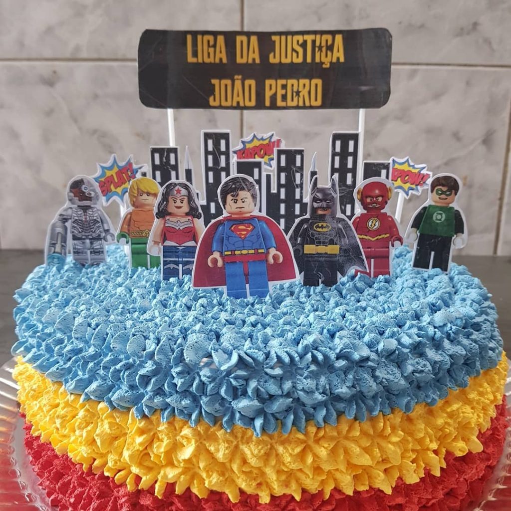 bolo liga da justiça lego