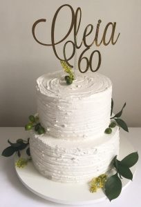 bolo 60 anos chantilly