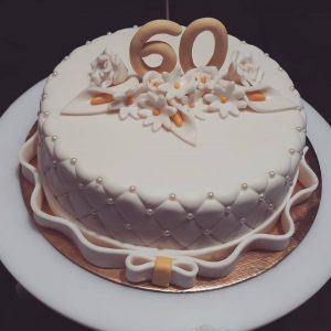 Bolo de Aniversário Feminino: 60 Ideias Maravilhosas Para a Sua