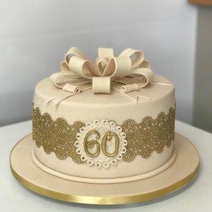 bolo 60 anos feminino