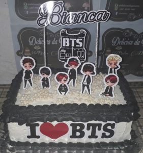 bolo bts simples