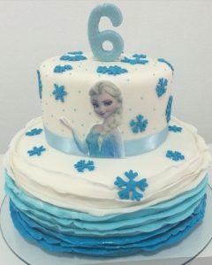 bolo da elsa chantilly