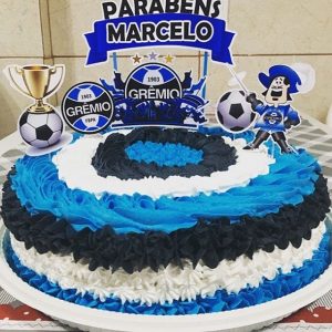 bolo do grêmio chantilly