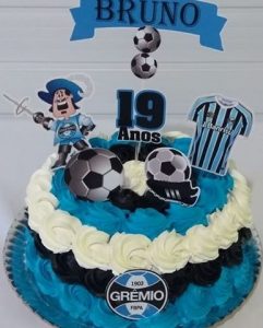 bolo do grêmio chantilly