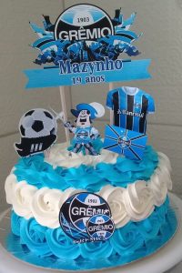 bolo do grêmio chantilly