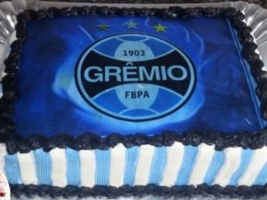 bolo do grêmio quadrado