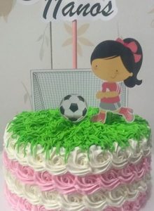 bolo futebol feminino