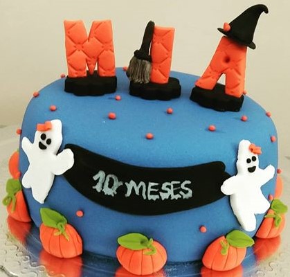 bolo halloween mesversario