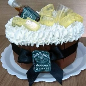 bolo jack daniels redondo