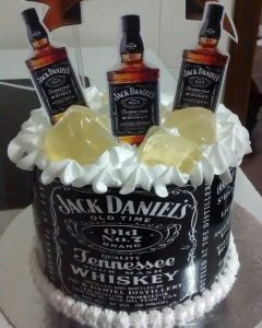 bolo jack daniels masculino