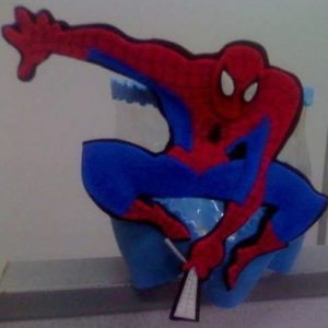 lembrancinha homem aranha garrafa pet