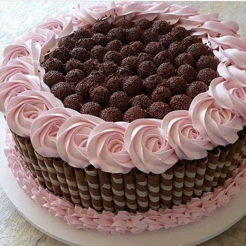 bolo de aniversário Feminino