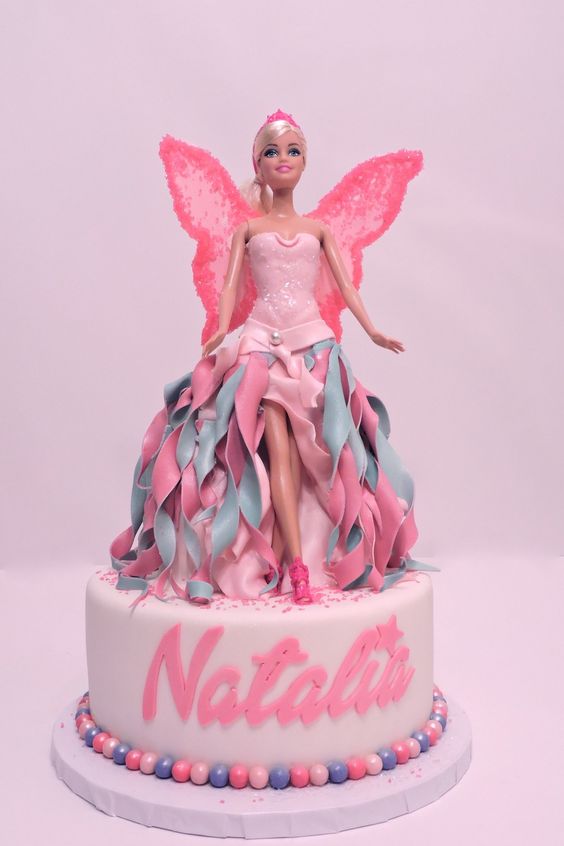 Bolo boneca Barbie