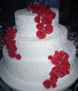 bolo de casamento simples Glacê