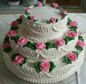 bolo de casamento simples Glacê