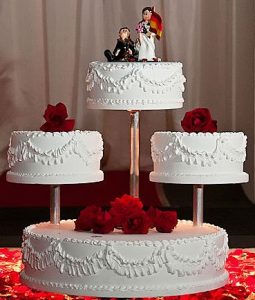 bolo de casamento simples Vermelho e branco