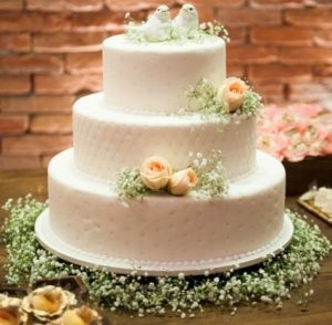 bolo de casamento redondo