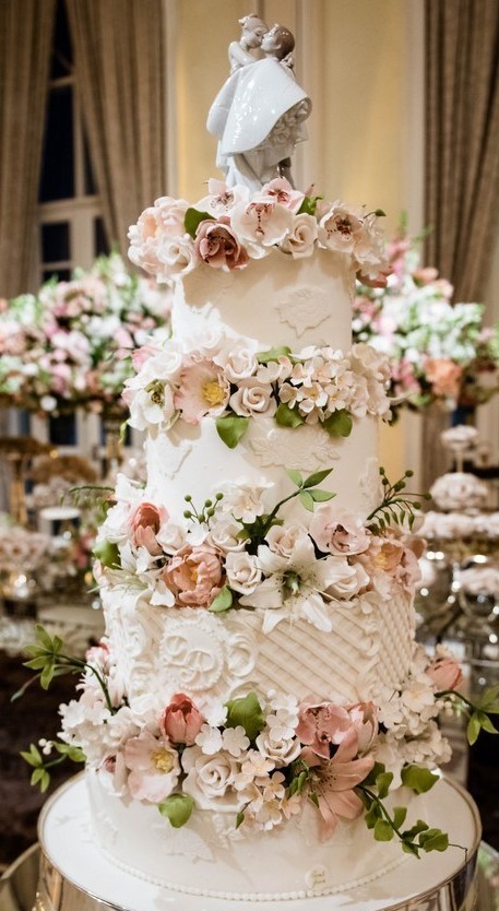 bolo de casamento com flores