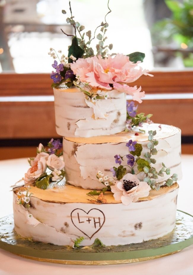 bolo de casamento rustico Com Flores