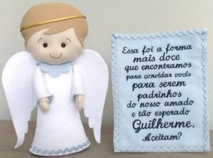 convite para padrinhos de batizado de feltro