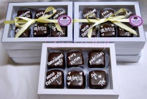 convite para padrinhos de casamento chocolate