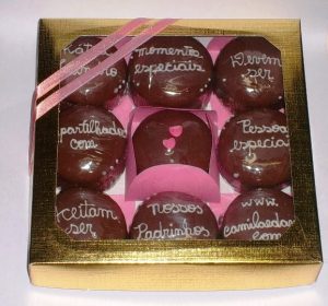 convite para padrinhos de casamento chocolate