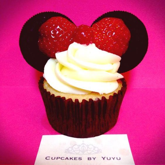 cupcake minnie Chantilly