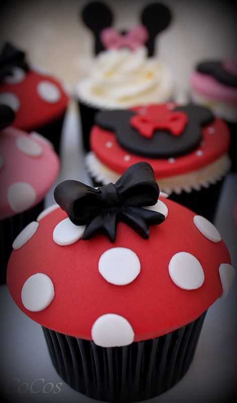 cupcake minnie Vermelha