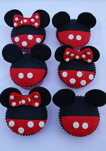 cupcake minnie Vermelha