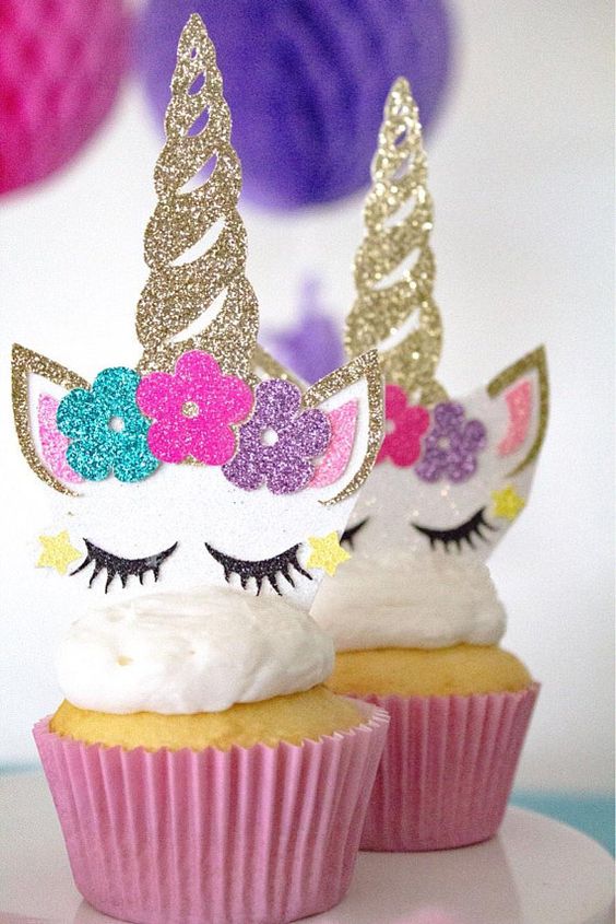 Cupcake Unicórnio Com Topper