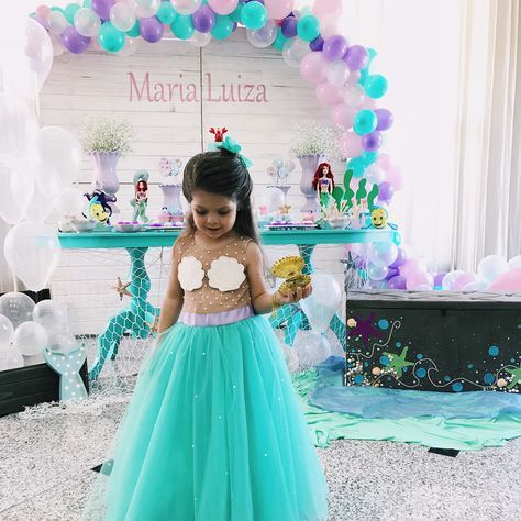 fantasia ariel Infantil