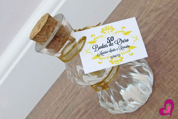 Lembrancinha bodas de ouro Papel