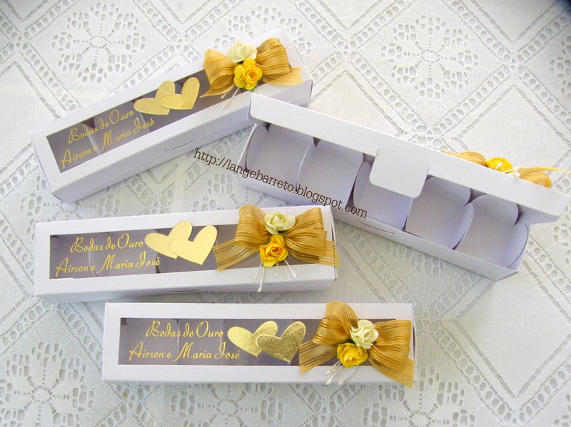 Lembrancinha bodas de ouro Papel