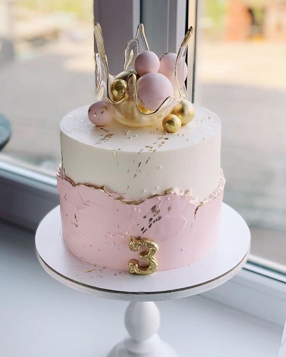 bolo decorado feminino Luxo