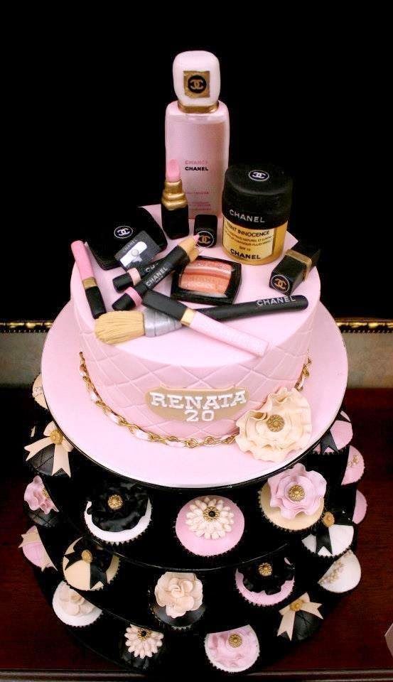 bolo decorado feminino Maquiagem