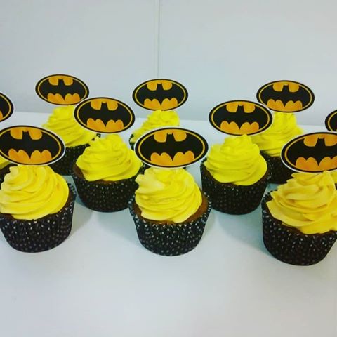 cupcake do batman Simples