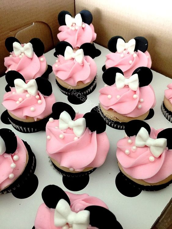 Cupcake Mickey com Minnie