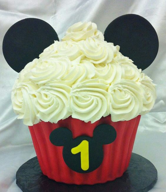 Cupcake Mickey Simples