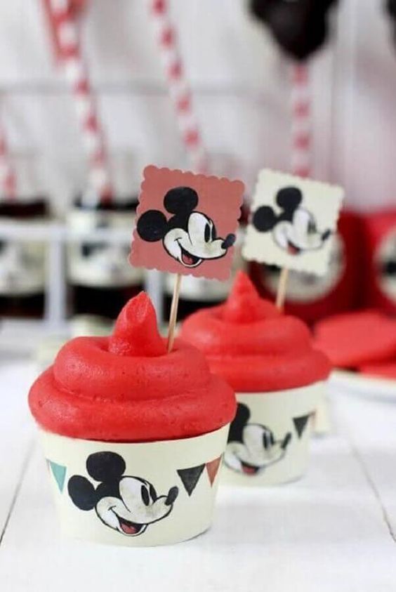 Cupcake Mickey Simples