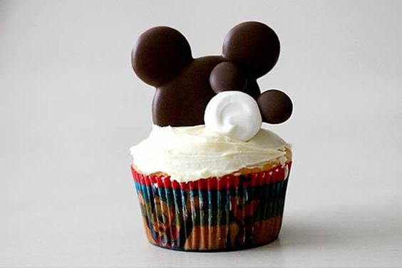 Cupcake Mickey Simples